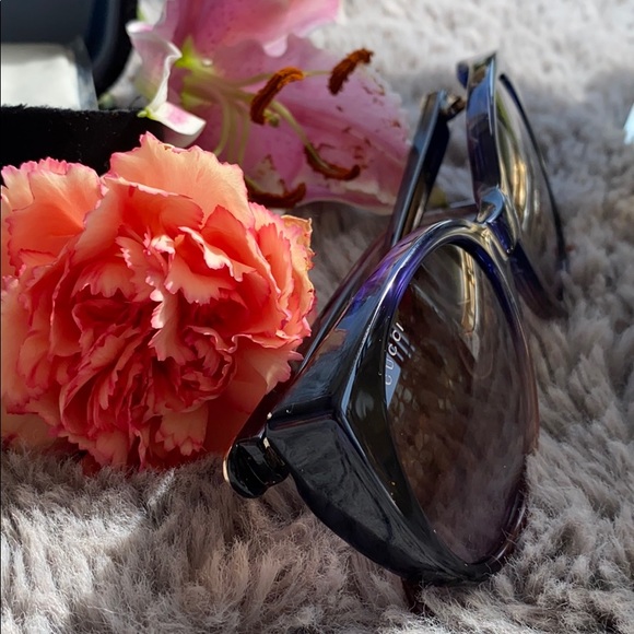 Sold❌🔥54mm Gucci cat eye sunglasses 🕶🔥🌹👗 - Picture 2 of 7